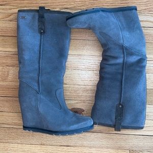 Ugg wedge boots